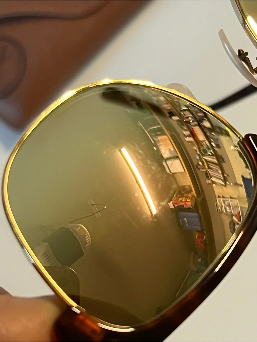 Ray-Ban Brown Tortoiseshell Clubmaster Sunglasses with Brown Case
